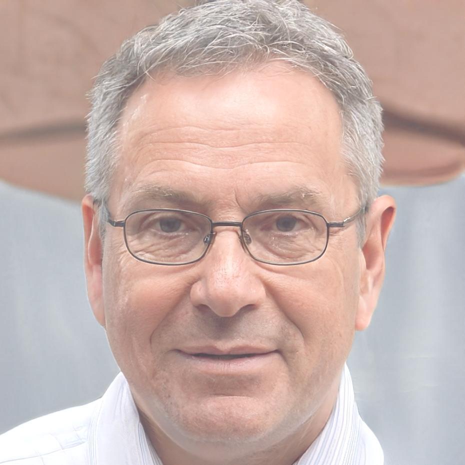 Porträt von Finanzexperte Heinrich Bergmann